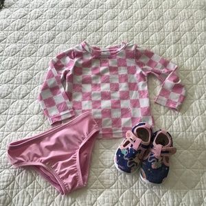 Baby Gap Toddler Girl swimsuit water Shoes Rashguard 12-18M Pink